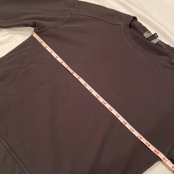 Universal Thread Fleece Sweatshirt Size Medium - Picture 5 of 5